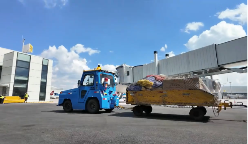 Driverless towing vehicle changing airport logistics landscape